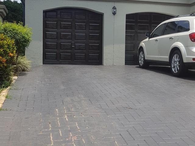 House for rent in Waterkloof, Gauteng