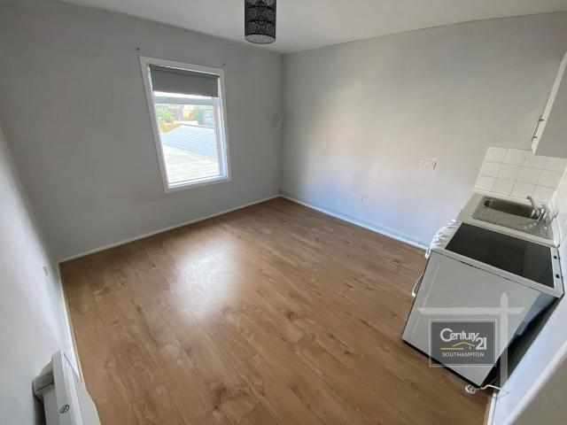 Studio for rent in Shirley, Southampton