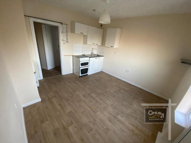 Studio for rent in Shirley, Southampton