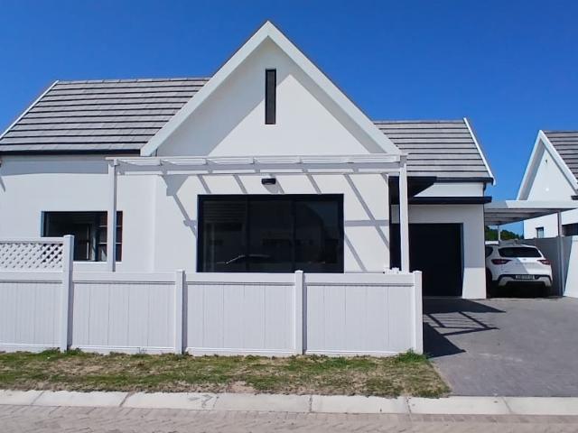 House for rent in Cape St Francis, Eastern Cape