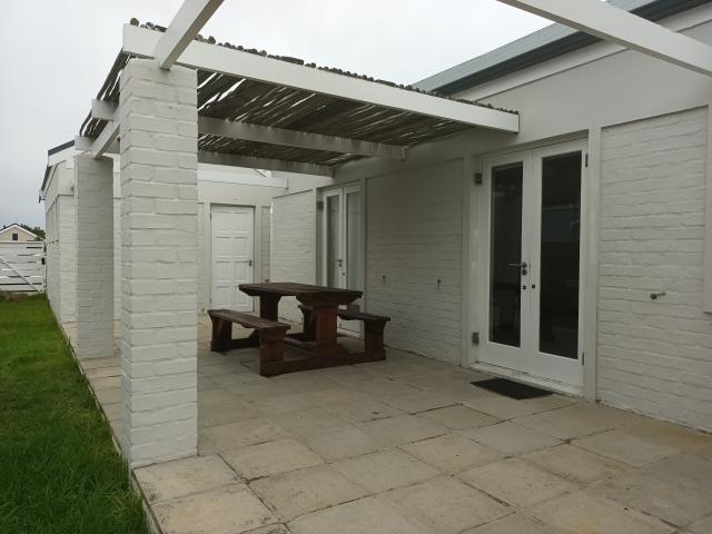 House for rent in Baardskeerdersbos, Western Cape