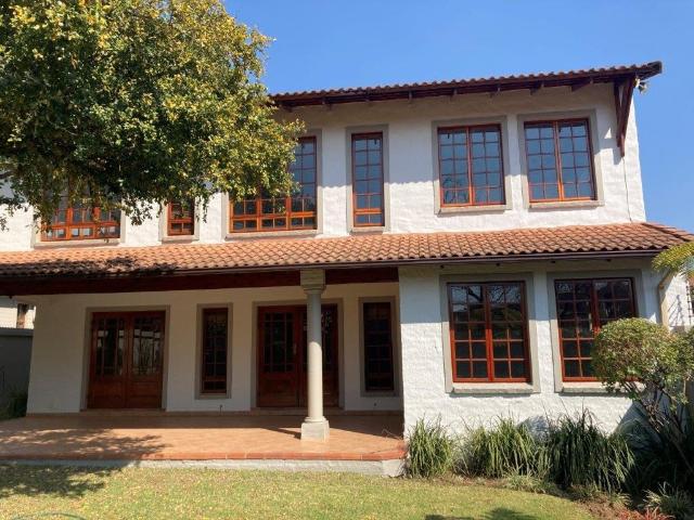 House for rent in Waterkloof, Gauteng