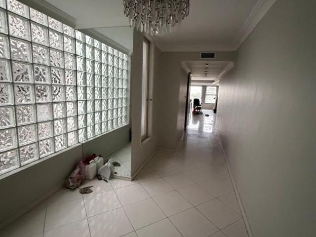 Apartment for rent in Seaview, Kwazulu-natal