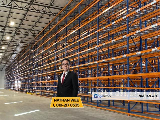 Warehouse for rent in Petaling, Alam Impian