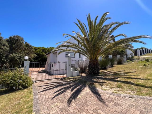 House for rent in Cape St Francis, Eastern Cape