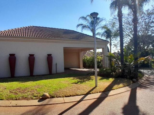 House for rent in Waterkloof, Gauteng
