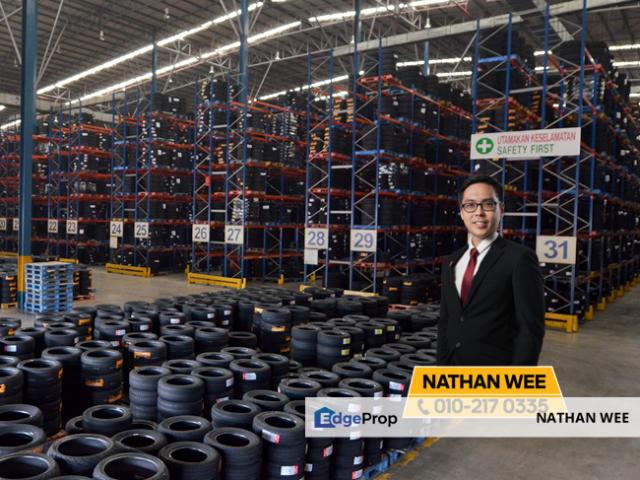 Warehouse for rent in Petaling, Alam Impian