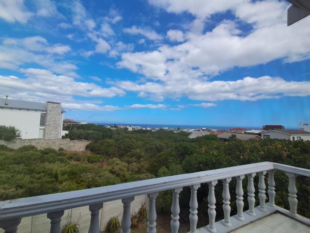 House for rent in Baardskeerdersbos, Western Cape