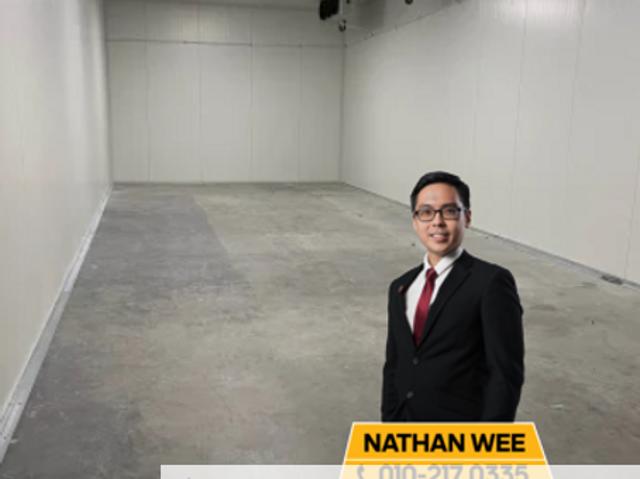 Warehouse for rent in Petaling, Alam Impian