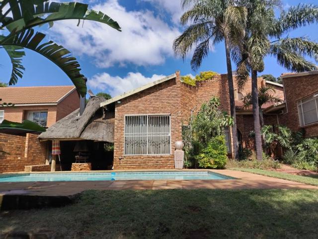 House for rent in Waterkloof, Gauteng