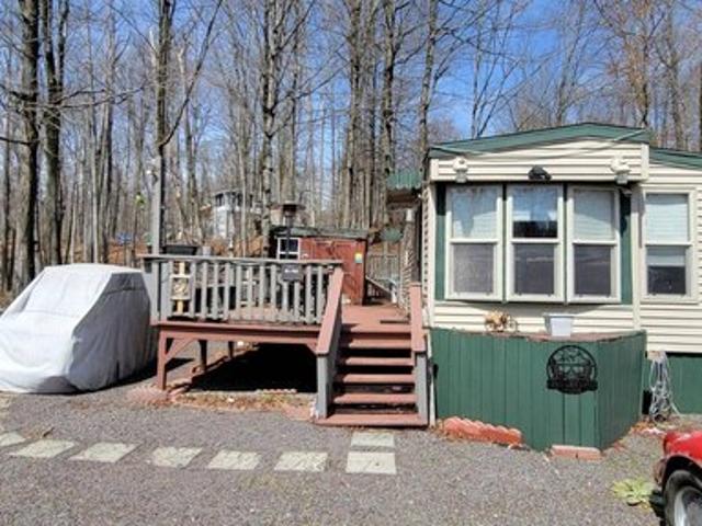 Land for sale in Newfoundland, Pennsylvania
