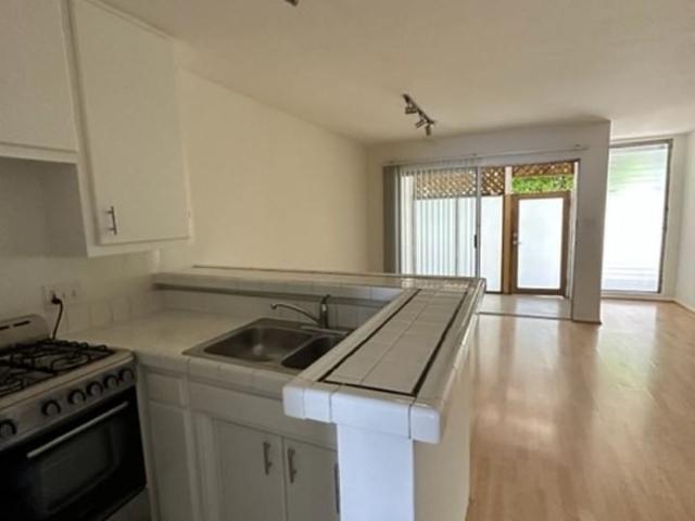 Apartment for rent in Beverly Hills, Los Angeles County