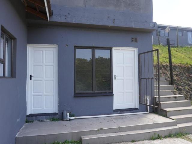Apartment for rent in Seaview, Kwazulu-natal