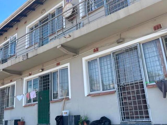 Apartment for rent in Seaview, Kwazulu-natal