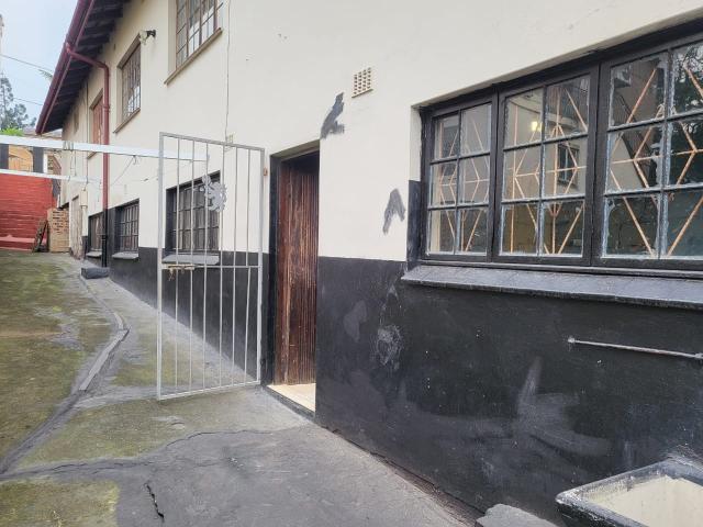 Apartment for rent in Chatsworth, Kwazulu-natal