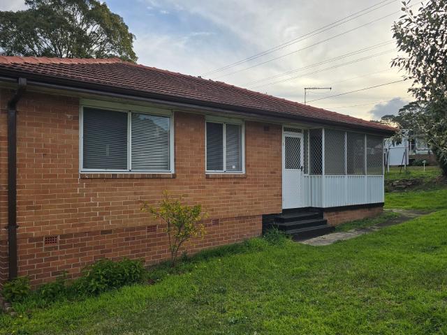 House for sale in Sadleir