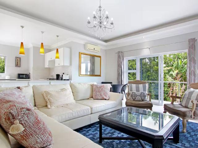 Apartment for rent in Camps Bay, Cape Town