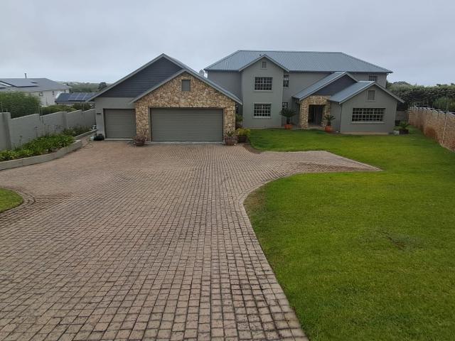 House for rent in Baardskeerdersbos, Western Cape
