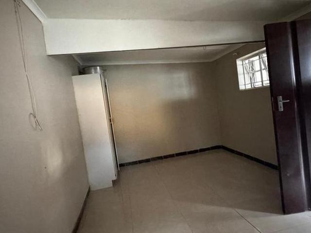 Apartment for rent in Newtown, Vosloorus