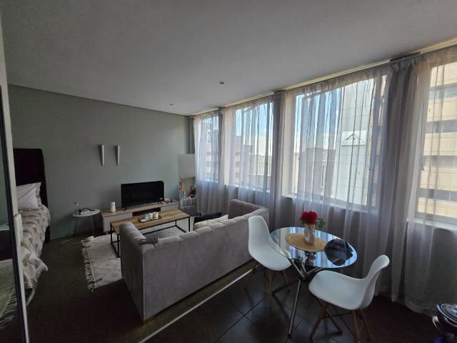 Apartment for rent in Marshalltown, Johannesburg