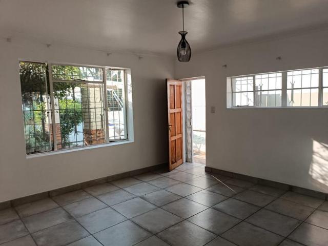 House for rent in Vosloorus, Gauteng