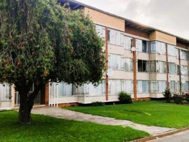Apartment for rent in Nooitgedacht, Gauteng