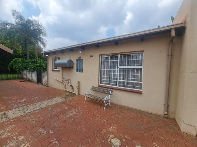 Apartment for rent in Waterkloof, Gauteng