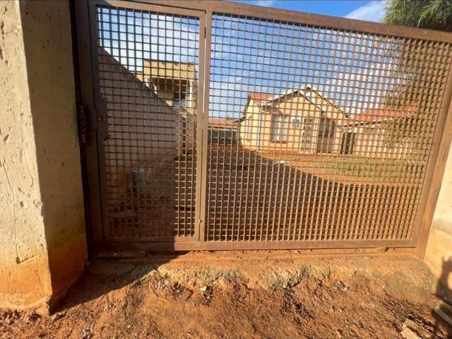 House for rent in Protea Glen, Soweto