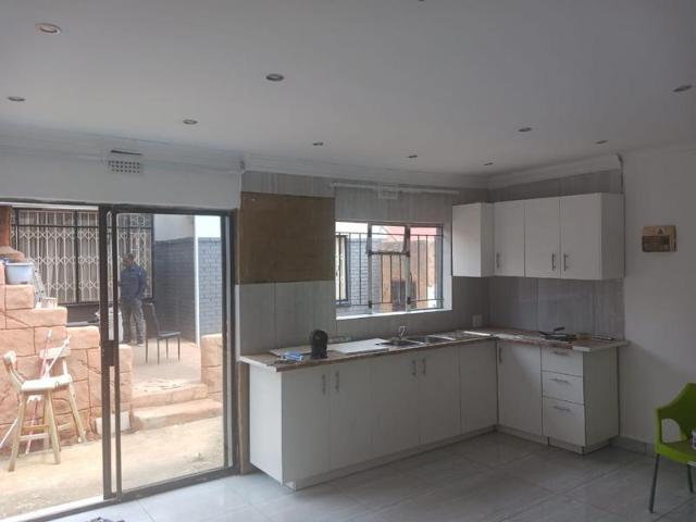 House for rent in Vosloorus, Gauteng