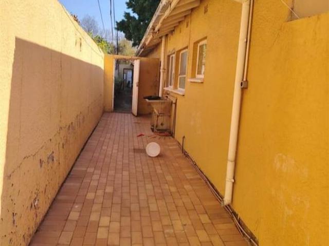 House for rent in Vosloorus, Gauteng