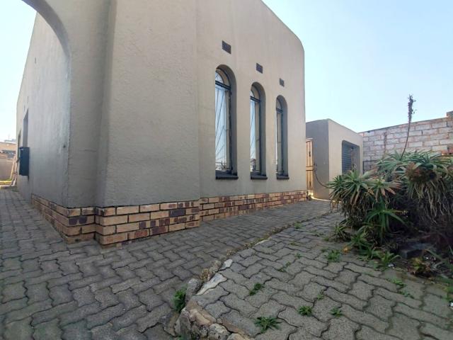 House for rent in Soweto, Gauteng