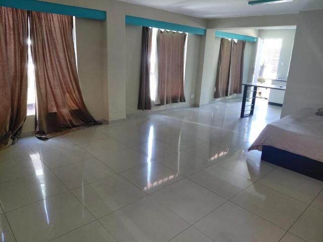 Apartment for rent in Seaview, Kwazulu-natal