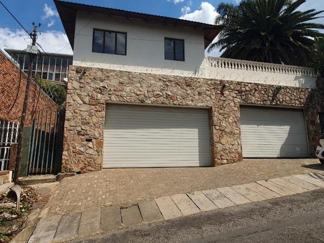 House for rent in Vosloorus, Gauteng