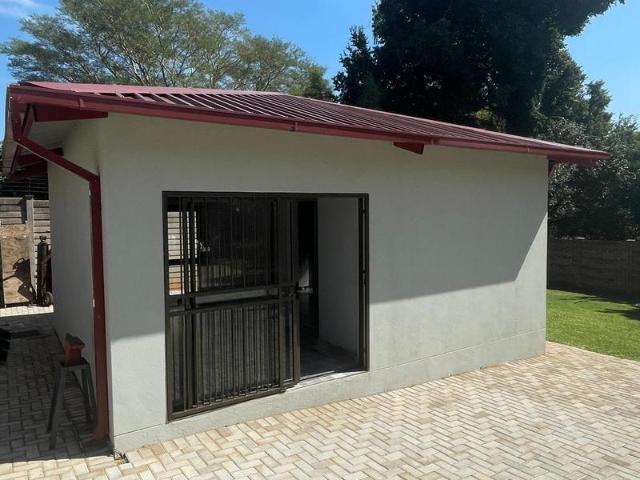 House for rent in Waterkloof, Gauteng
