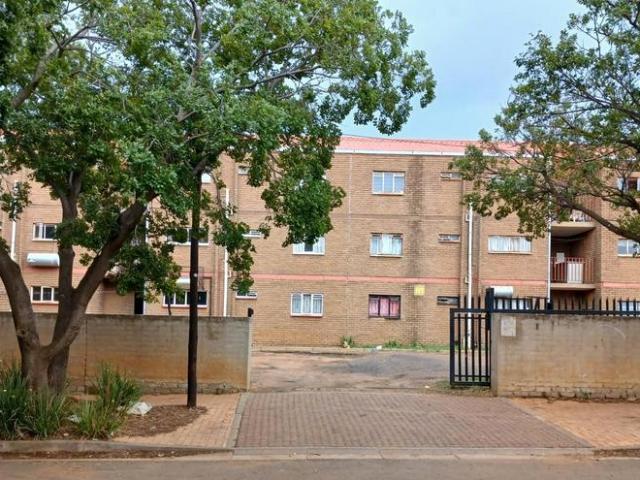 Apartment for rent in Jabulani, Soweto