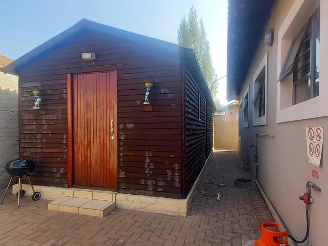 Apartment for rent in Kgalagadi, Northern Cape