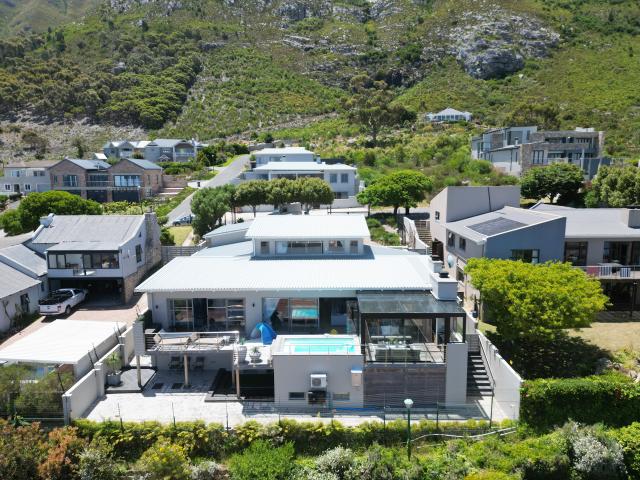 House for rent in Baardskeerdersbos, Western Cape