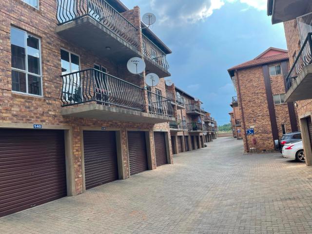Apartment for rent in Tshwane Ward 58, Pretoria