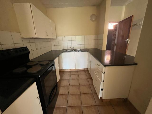 Apartment for rent in Waterkloof, Gauteng