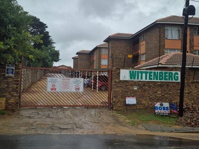 Apartment for rent in Nooitgedacht, Gauteng