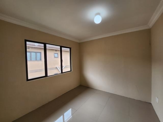 Apartment for rent in Queensburgh