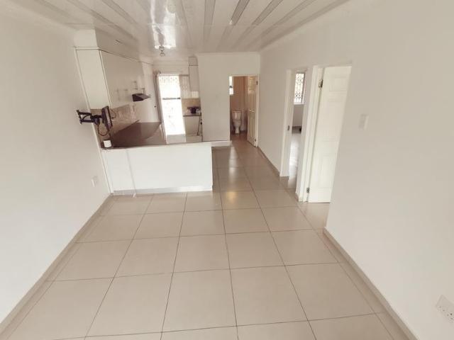 Apartment for rent in Seaview, Kwazulu-natal