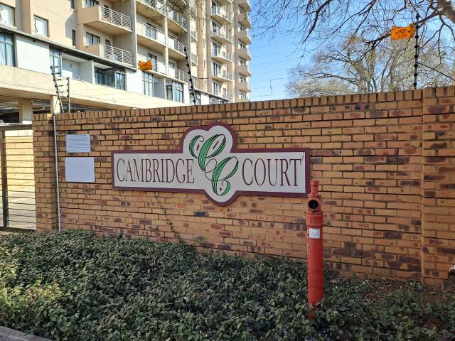 Apartment for rent in Waterkloof, Gauteng