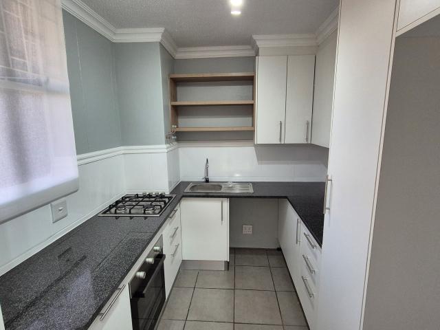 Apartment for rent in Waterkloof, Gauteng