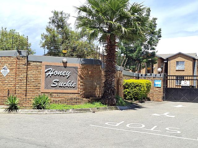 Apartment for rent in Nooitgedacht, Gauteng