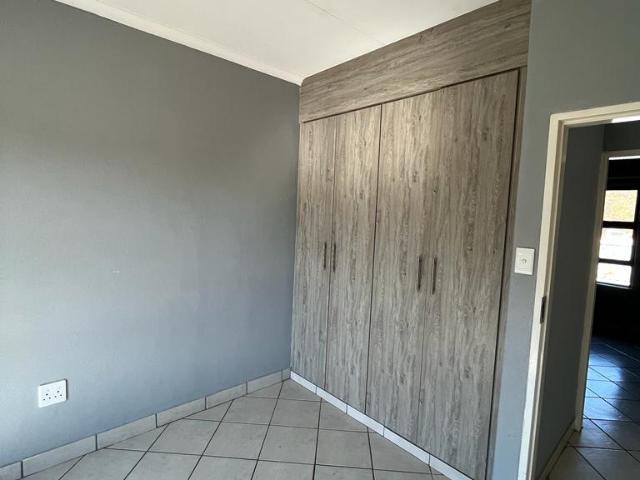 Apartment for rent in Waterkloof, Gauteng