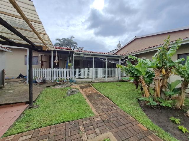 Apartment for rent in Margate, Kwazulu-natal