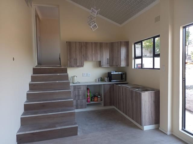 Room for rent in Escombe, Queensburgh