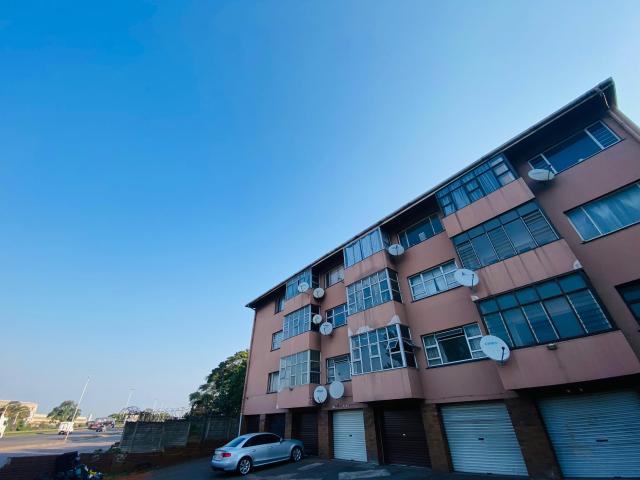 Apartment for rent in Seaview, Kwazulu-natal