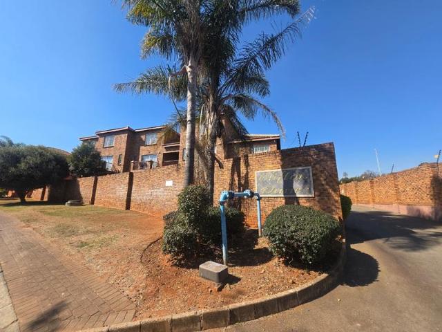Apartment for rent in Nooitgedacht, Gauteng